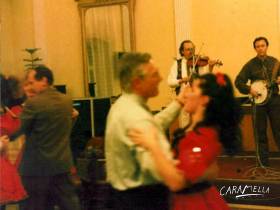 Caramella z let devadesátých s Václavem Klausem.  » Click to zoom ->